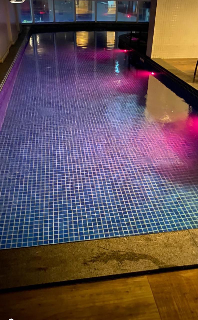 Apartamento com vista mar no Edifício Dubai Tower Residence em Itapema, SC
