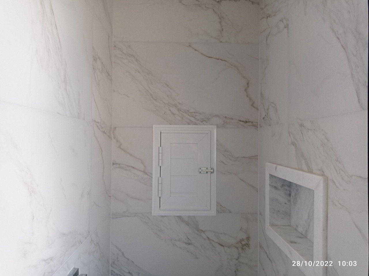 Apartamento  à Venda, Edifício Toulouse, 187m² úteis, 3 quartos sendo 2 suítes, 3 vagas, planejado - Gleba Fazenda Palhano, Londrina, PR