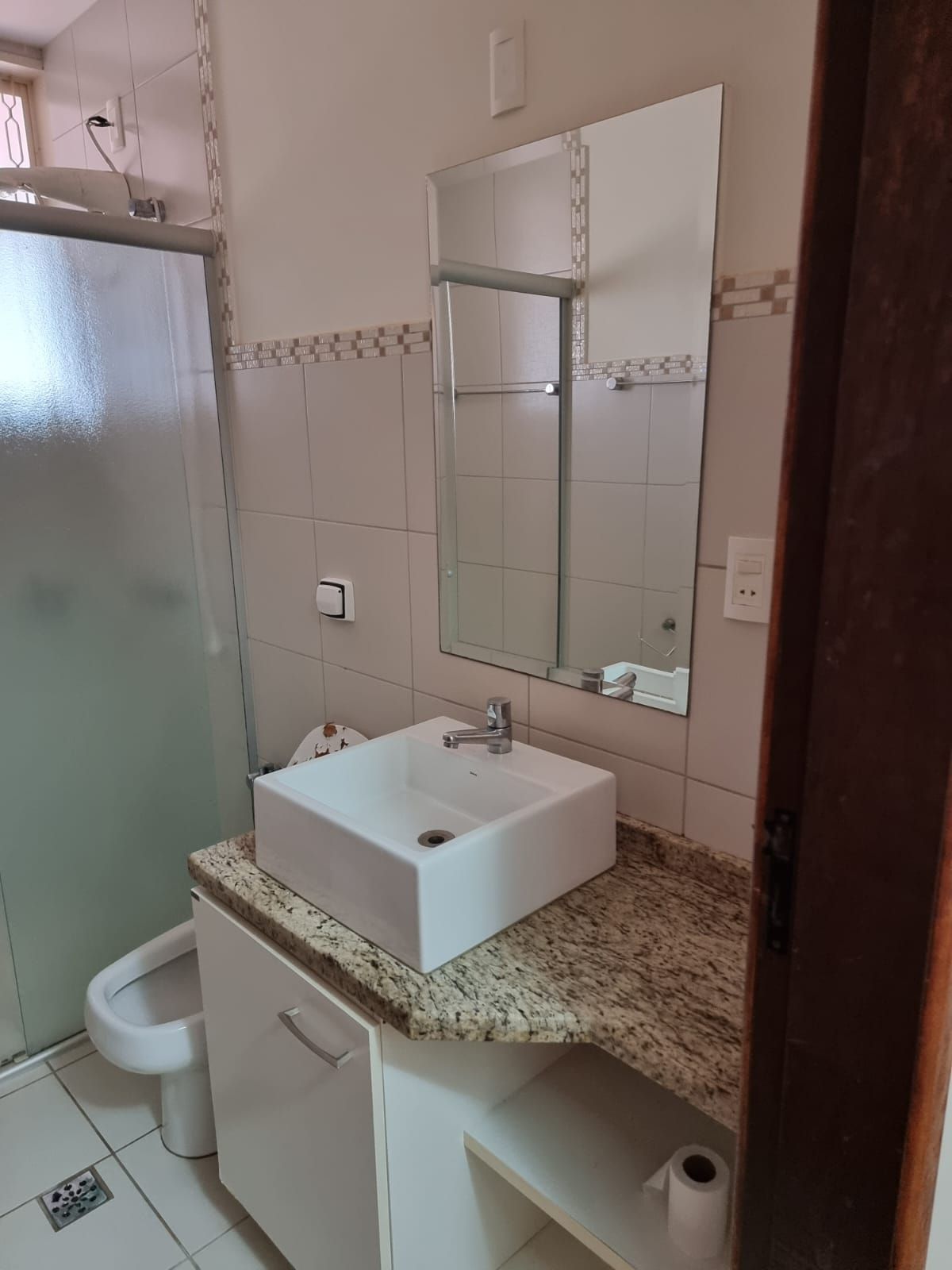 Casa  para venda,  Condomínio Havana, 190m²úteis, 4 quartos sendo 1 suíte, 02 vagas - Aragarça -  Londrina, PR