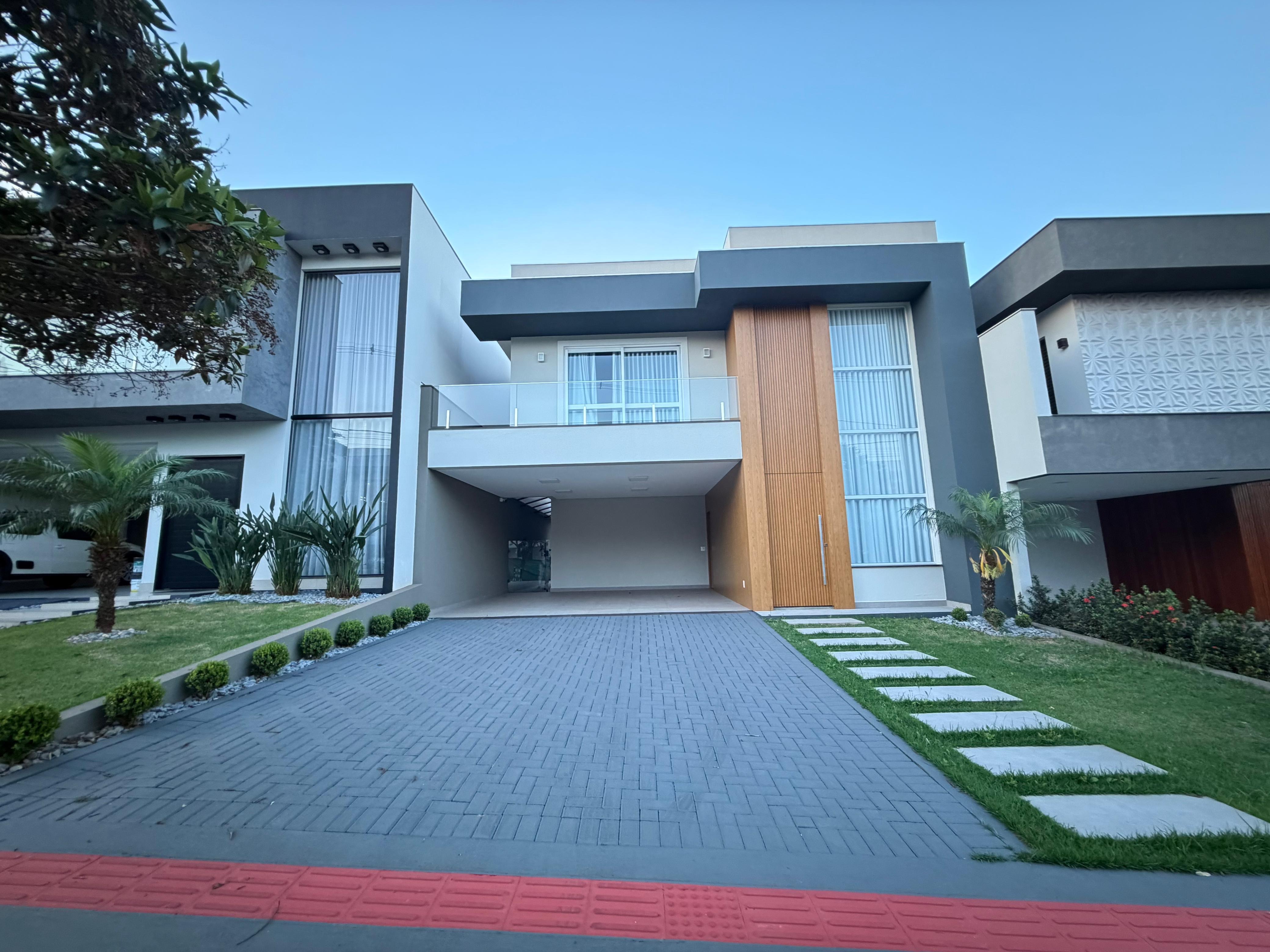 Sobrado á venda, Condomínio Bela Vitta,  195m² úteis , 3 suite Suites, todo planejado - Zona Leste - Londrina/PR