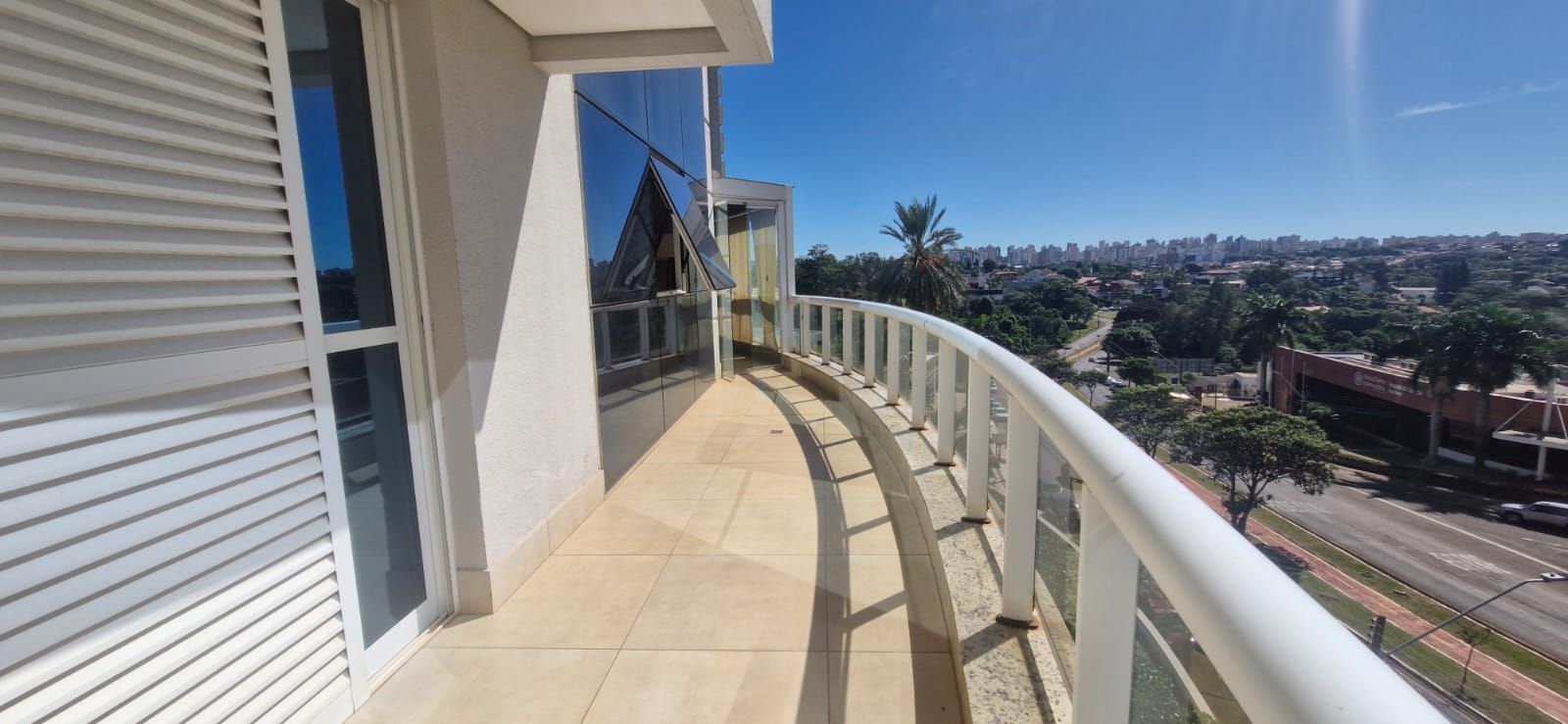 Apartamento completamente mobiliado no Palazzo Di Cesare