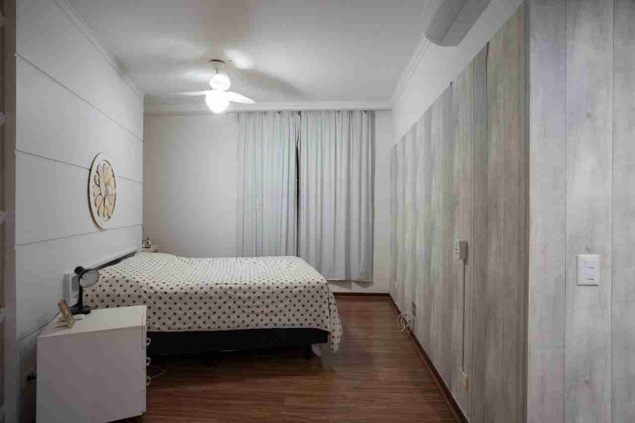 Apartamento à venda no Edifício Palais Lac Dor, 298m² úteis, 4 quartos sendo 2 suítes, 4 vagas, próx  ao lago Igapó - Jardim Londrilar- Londrina,