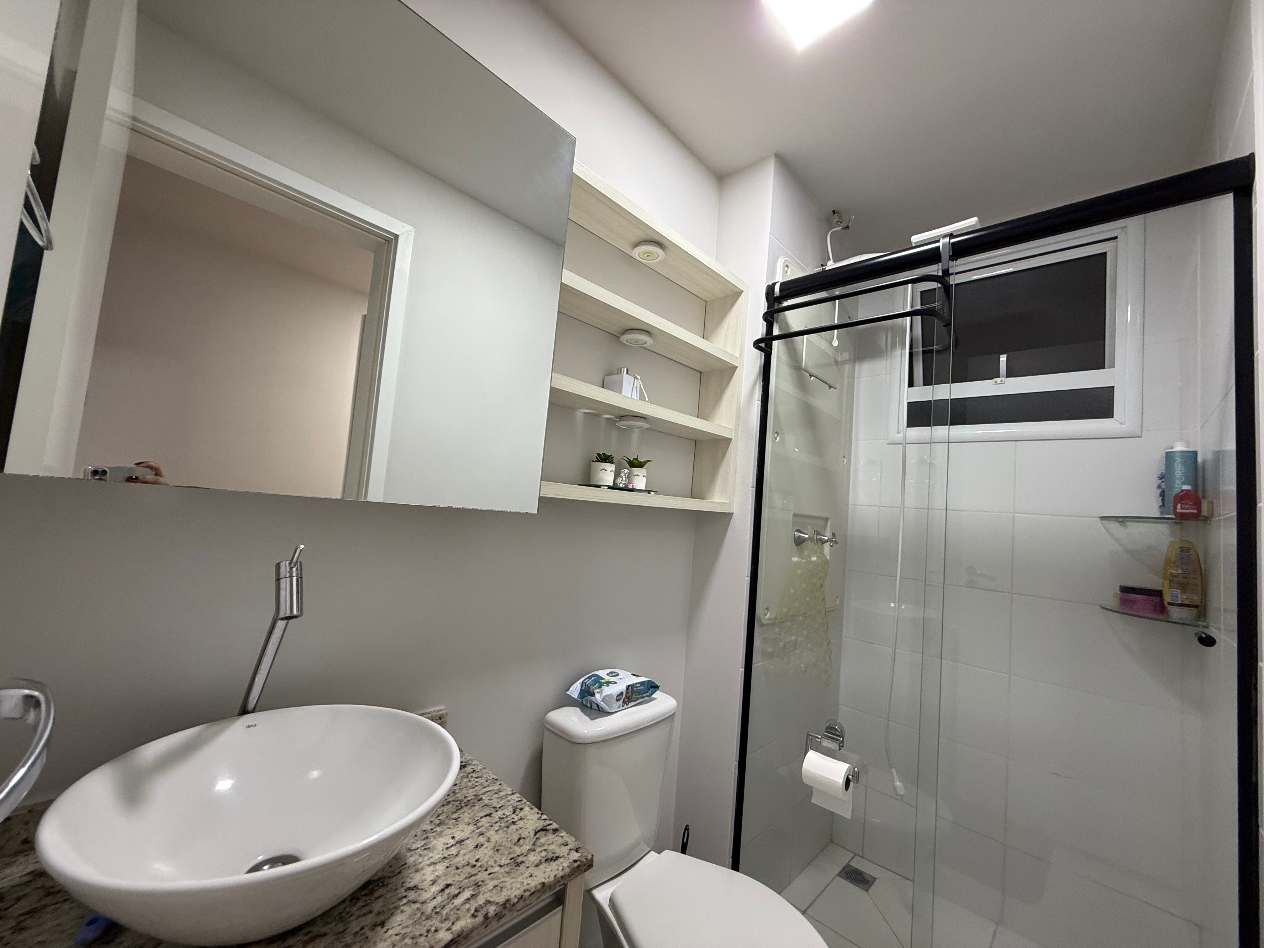 Oportunidade Apartamento à venda, Edifício Sunset Faria Lima,  66m² com 3 quartos (sendo 1 suíte), Cozinha, quartos planejados, andar alto-  em L