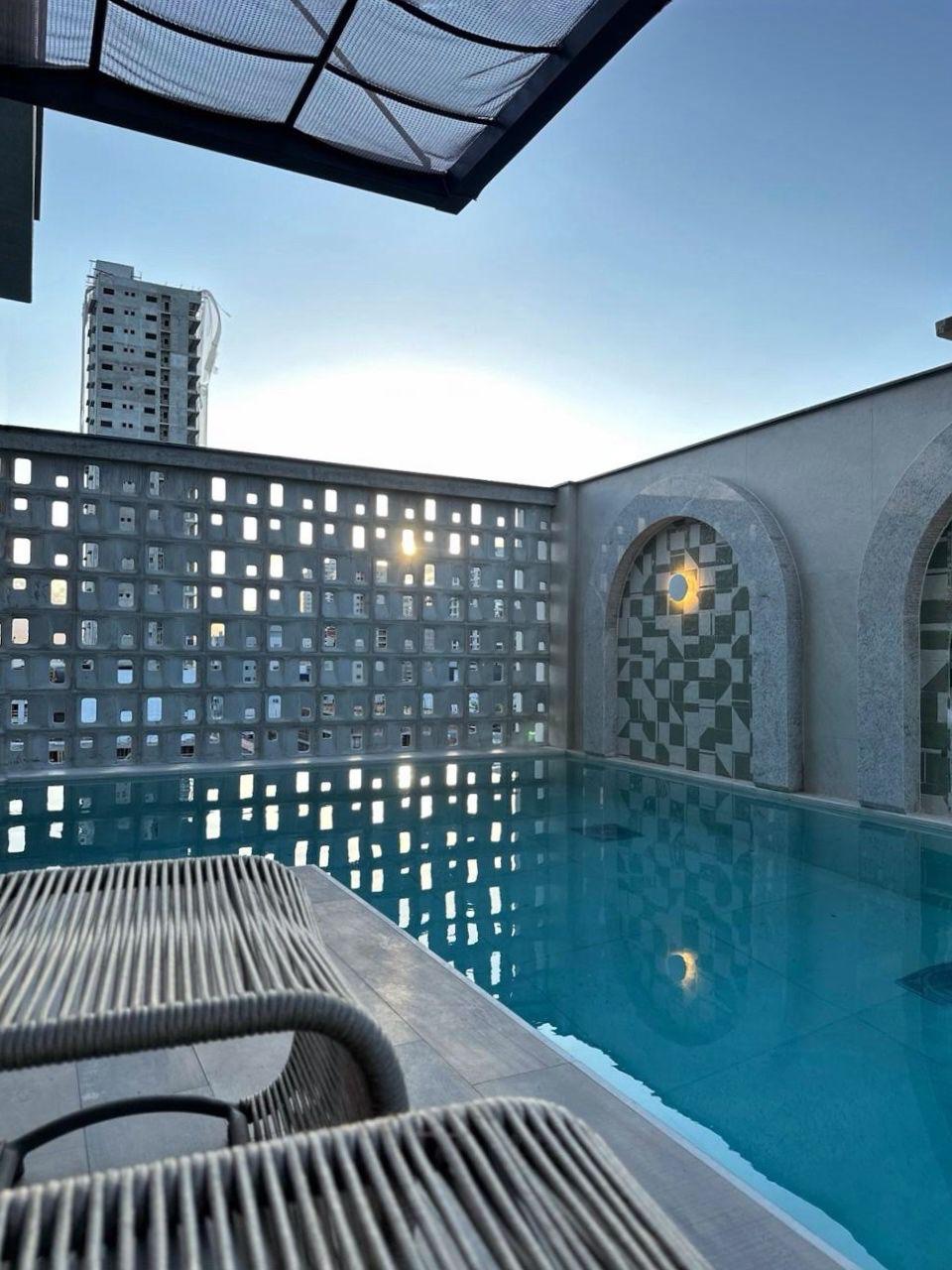 Apartamento no último andar com vista à montanha no litoral catarinense