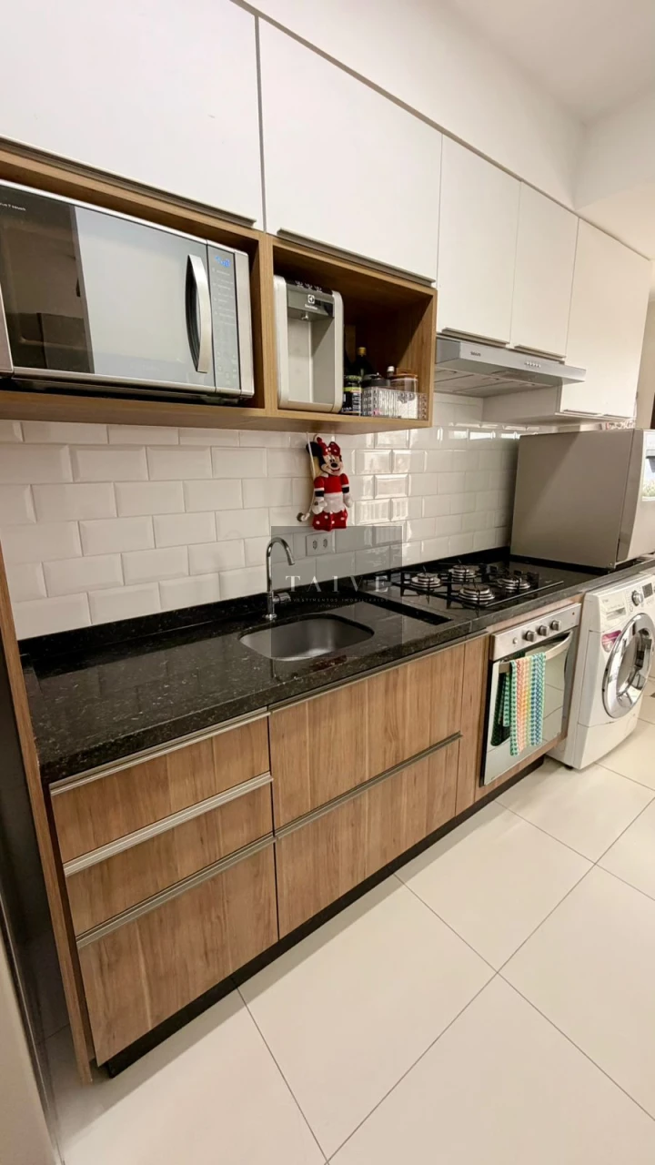 Apartamento à venda, 2 quartos, 60 m², Ed. Aquarela Pinheiros, Parque Jamaica, Londrina, PR