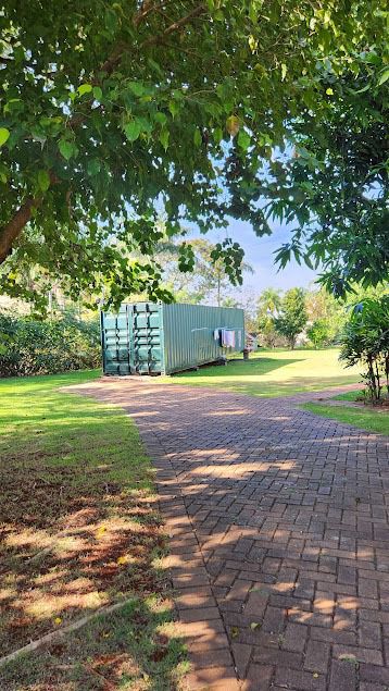 Chácara à Venda, 2500m², Condomínio Golf Ville, casa 120m² úteis, cozinha planejada - Recanto Santa Andréa, Cambé, PR