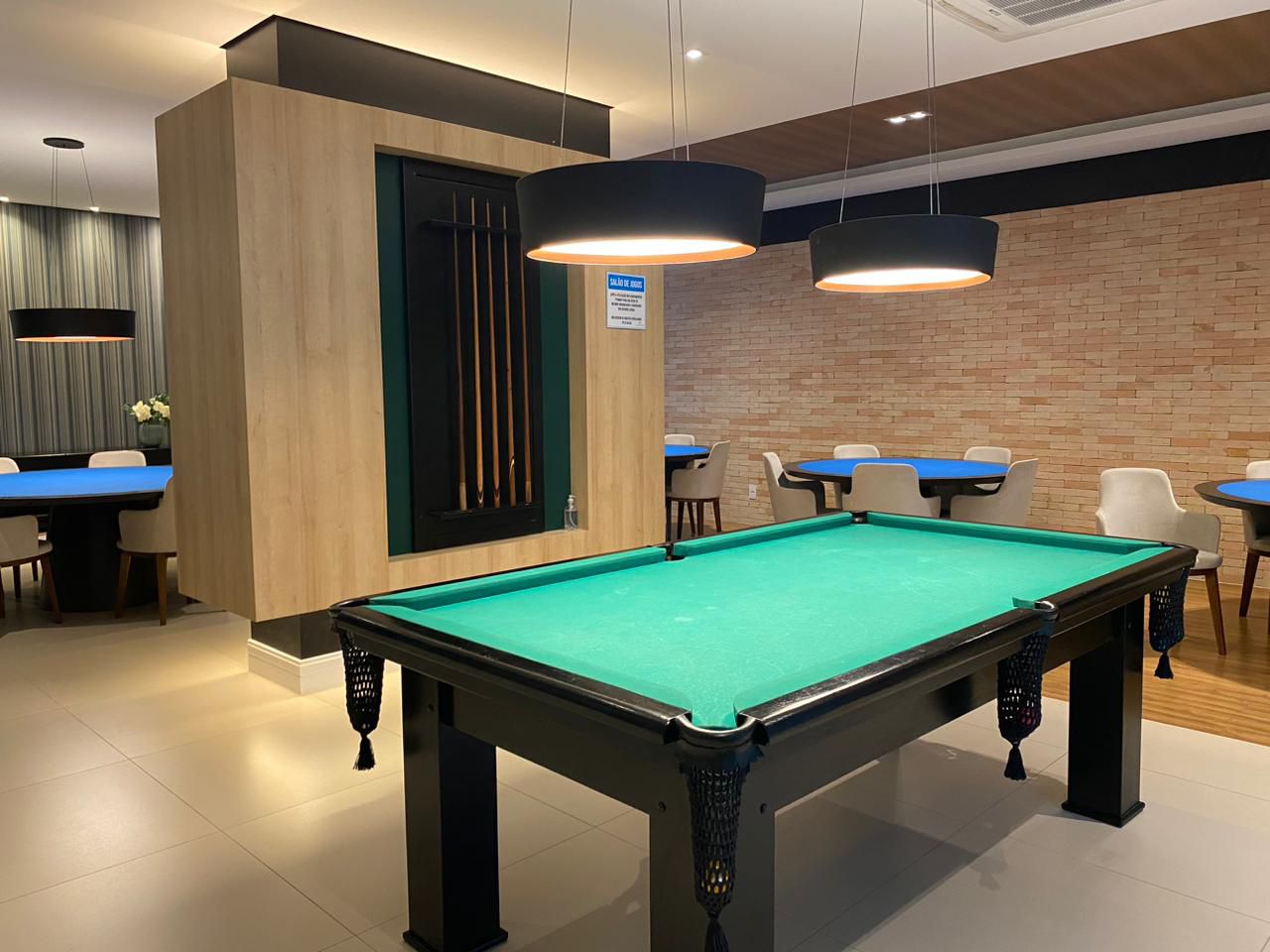 Apartamento à venda, Edifício Landmark, 214m² úteis, 2 suítes,2 Demi suítes, 3 vagas, estuda permuta de menor valor  - Gleba Fazenda Palhano, Lon