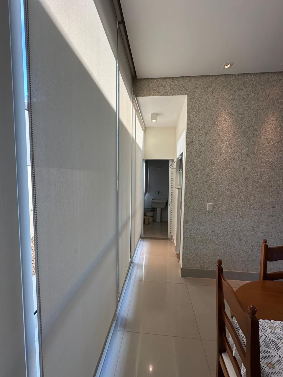 Casa à venda, 3 quartos sendo 1 demi suite, 360 m², Condomínio  Ville Campestre, Londrina, PR