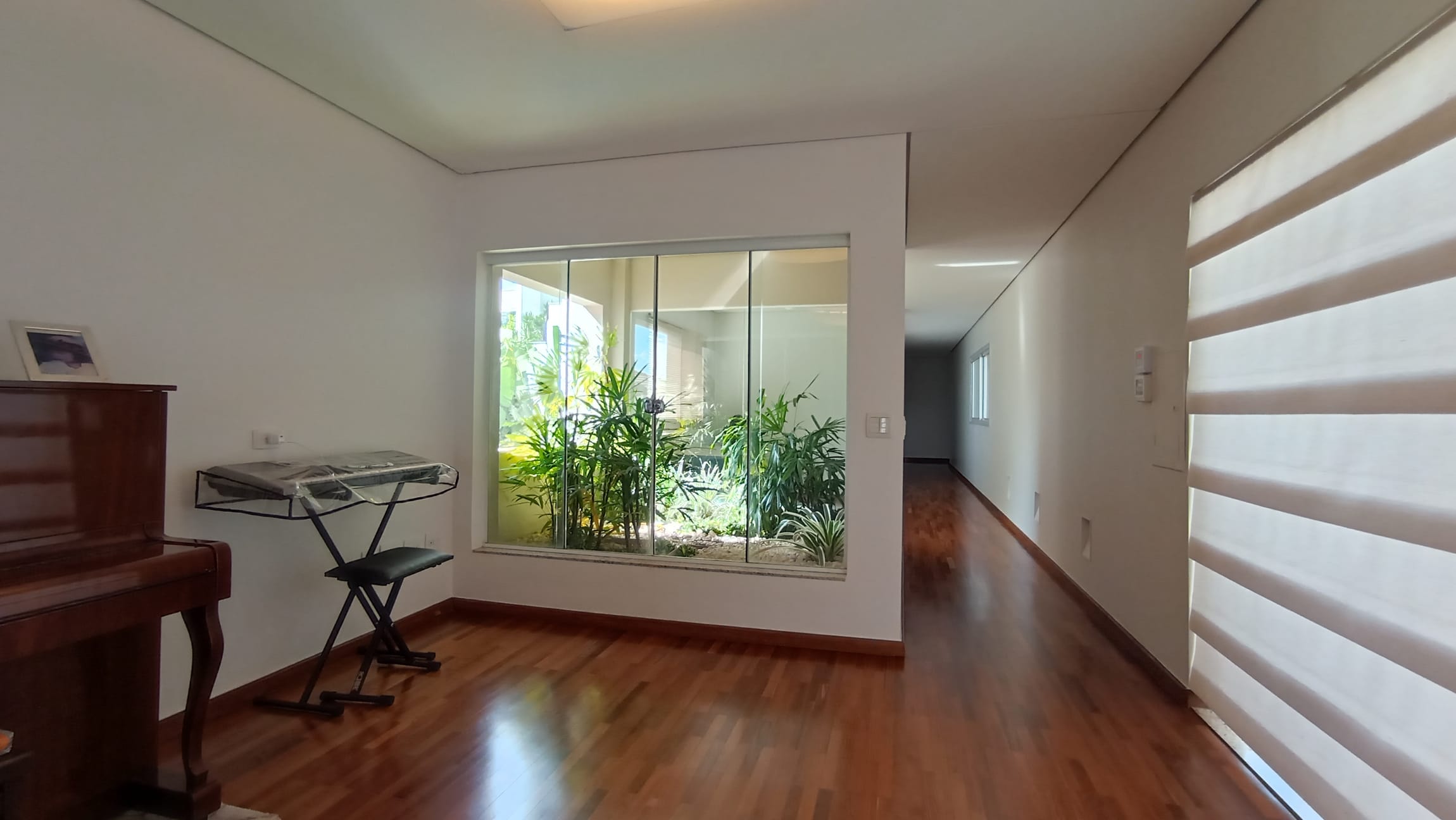Casa à venda, Royal Park Resort, 4 suítes - Piscina -  Londrina, PR