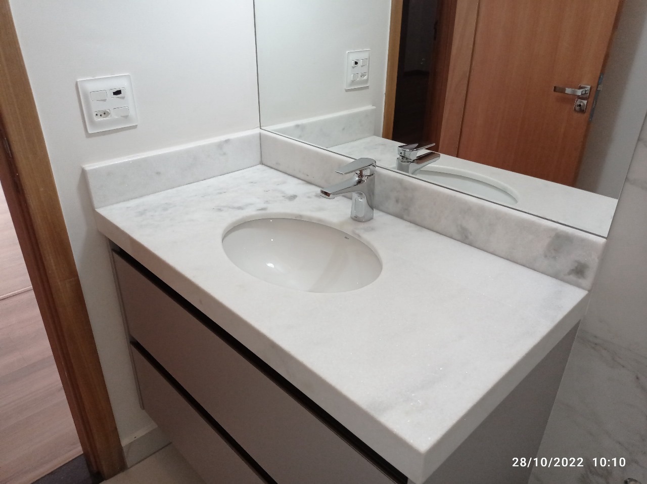 Apartamento  à Venda, Edifício Toulouse, 187m² úteis, 3 quartos sendo 2 suítes, 3 vagas, planejado - Gleba Fazenda Palhano, Londrina, PR