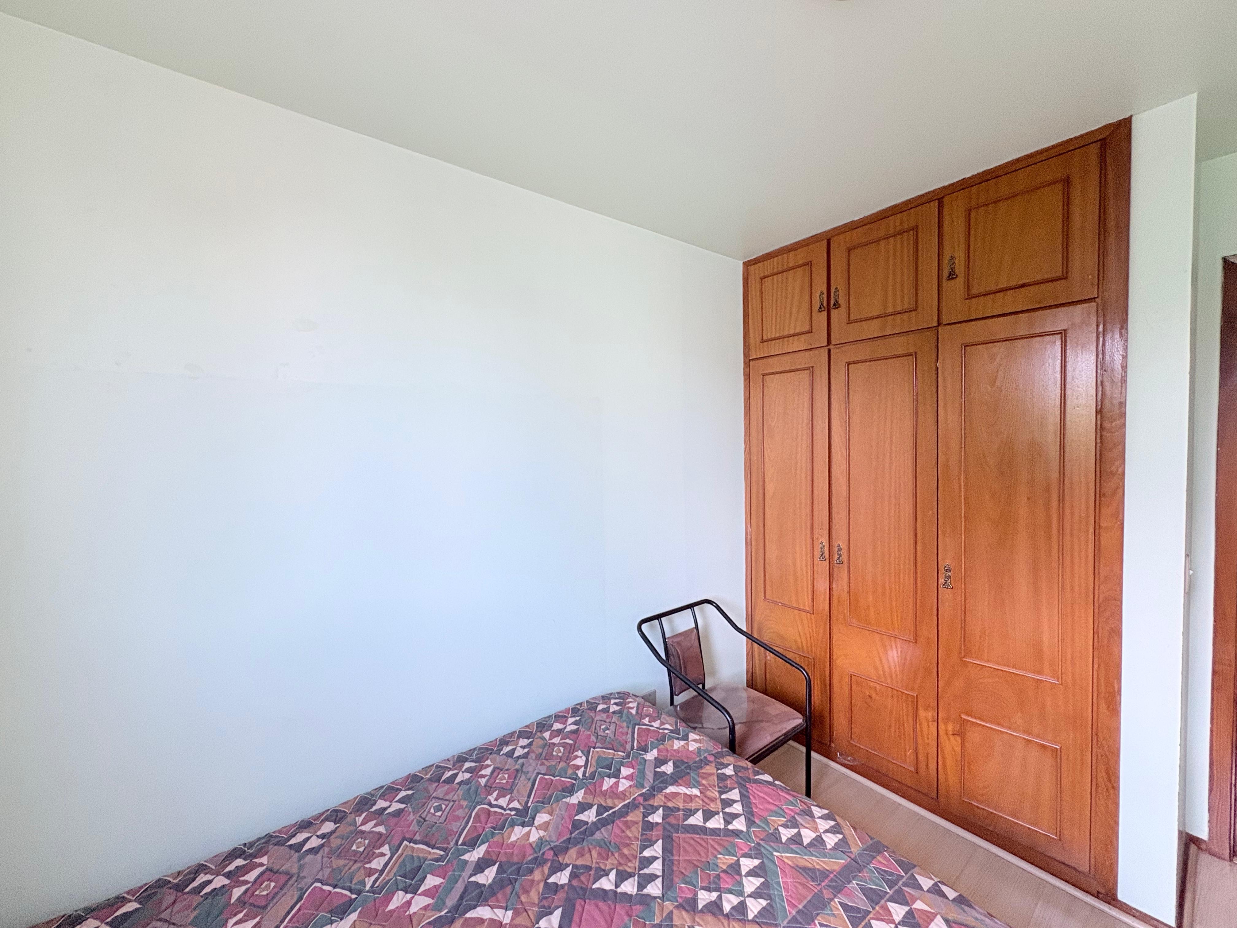 Apartamento padrão à Venda, 290mil próximo à igreja e colégio, Mesquita, Antares, Londrina, PR
