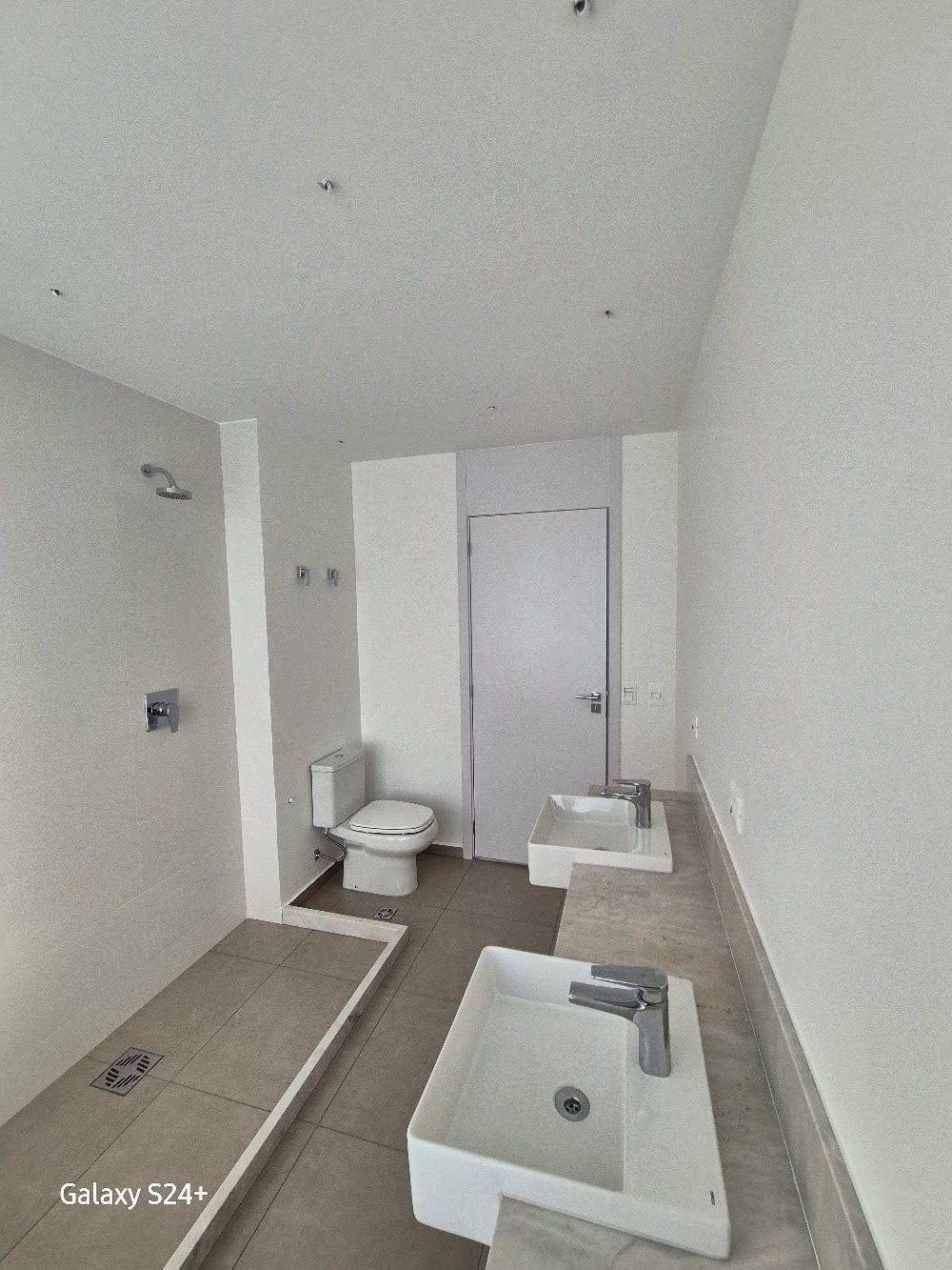 Apartamento à venda, Edifício  Lumini 181m², 3 amplas suítes, 3 vagas, elevador privativo, andar alto- Gleba Palhano, Londrina/PR