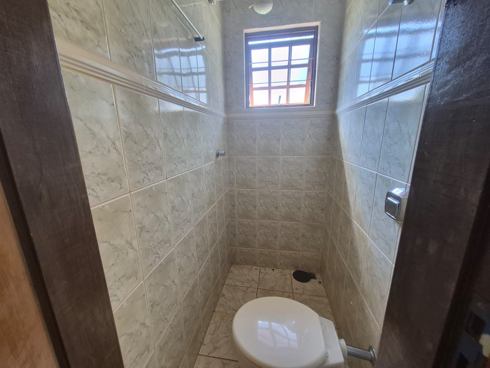 Casa à venda, 3 quartos sendo 2 suites, 350 m², Recanto do Salto, Londrina, PR - Oportunidade Unica