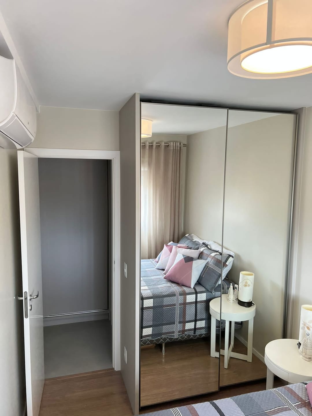 Apartamento à venda, Edifício  Vista Parque Lago, 71m² úteis, 2 quartos (sendo 1 suíte) 2 vagas, andar alto, sol da manhã - Jardim Presidente, Lo