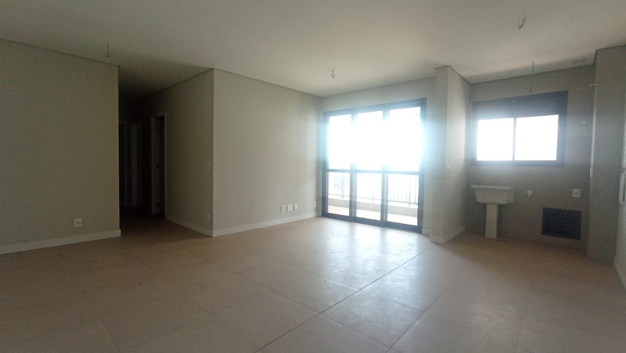Apartamento à venda, Edifício Insight Palhano,  87 m² úteis, 03 quartos  sendo 1 suíte, 01 vaga - Gleba Palhano  - Londrina, PR