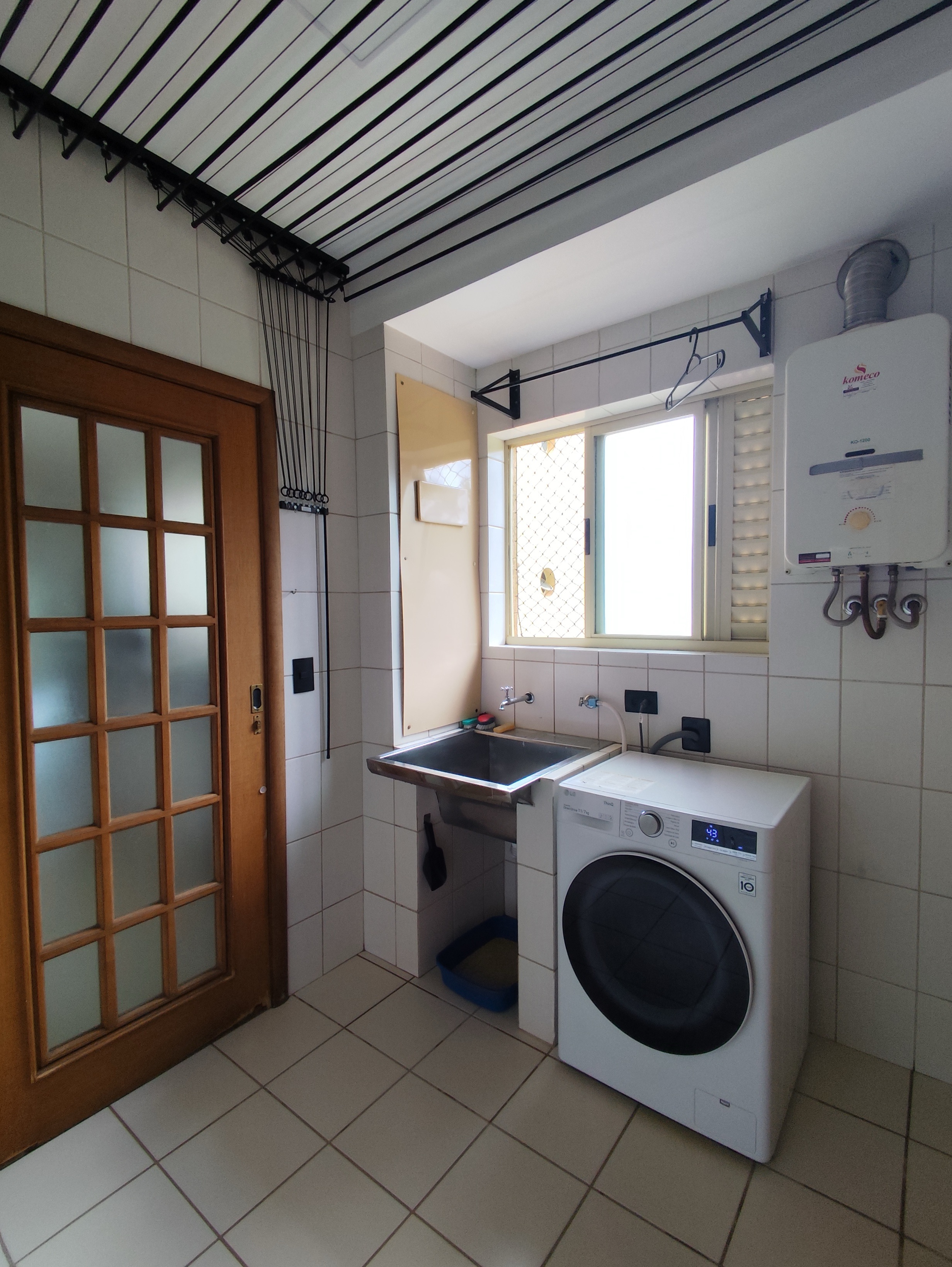 Apartamento à Venda, Edifício Four seasons, 3 suítes, 2 vagas, todo planejado, em frente AREL - Vila Fujita, Londrina, PR