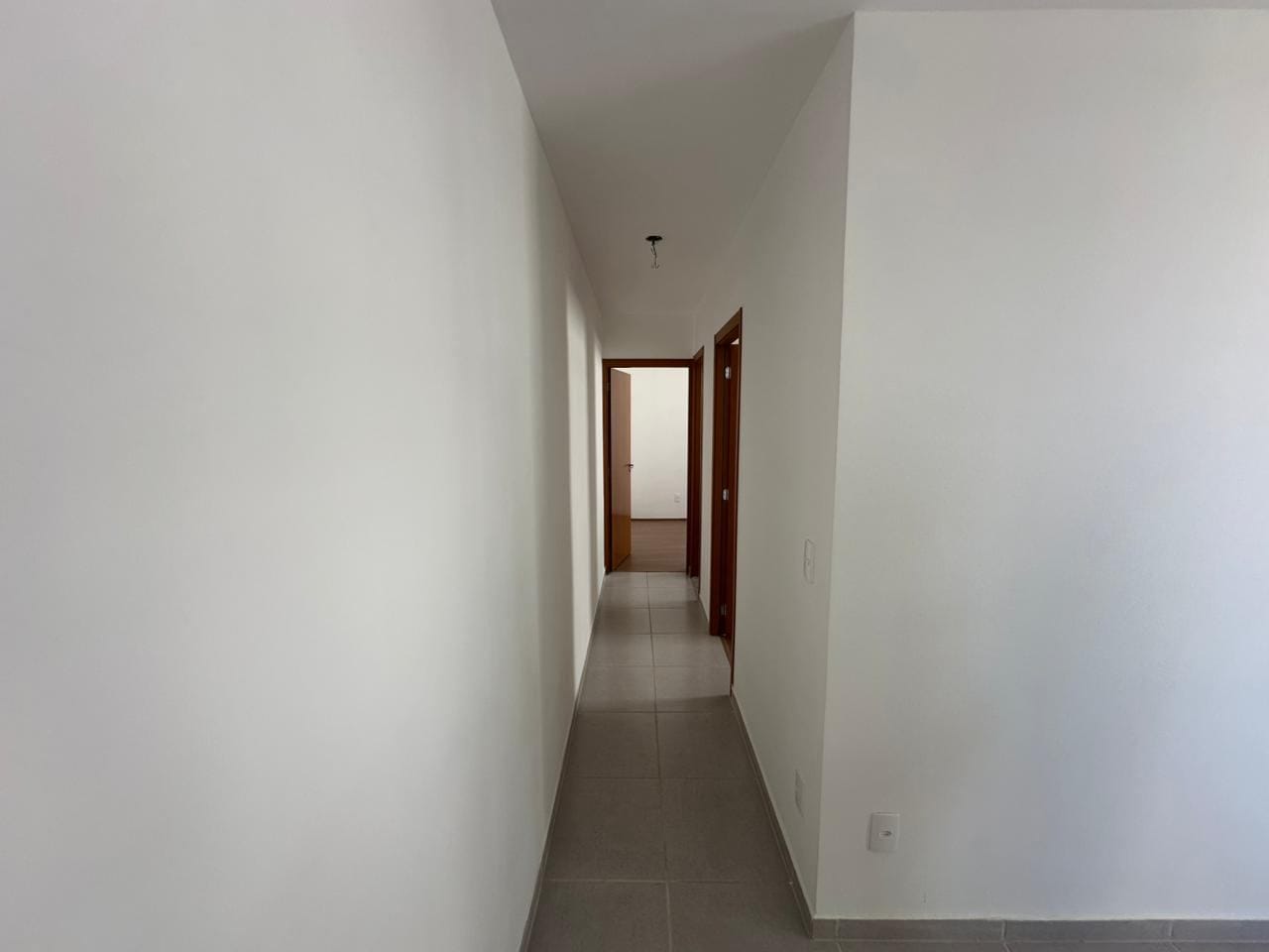 Apartamento à venda, próximo à Universidade Estadual de Londrina (UEL) , Londrina - PR