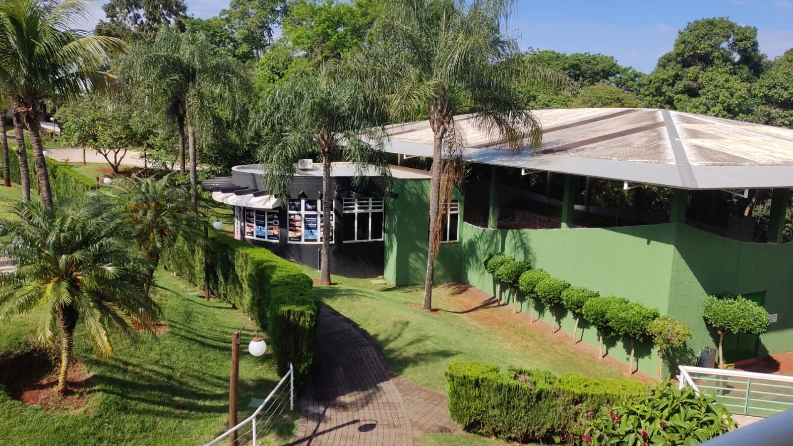 Imagens do imóveis Terreno à venda, 317m² total,  Condomínio Royal Forest fase 1 - Esperança, Londrina, PR
