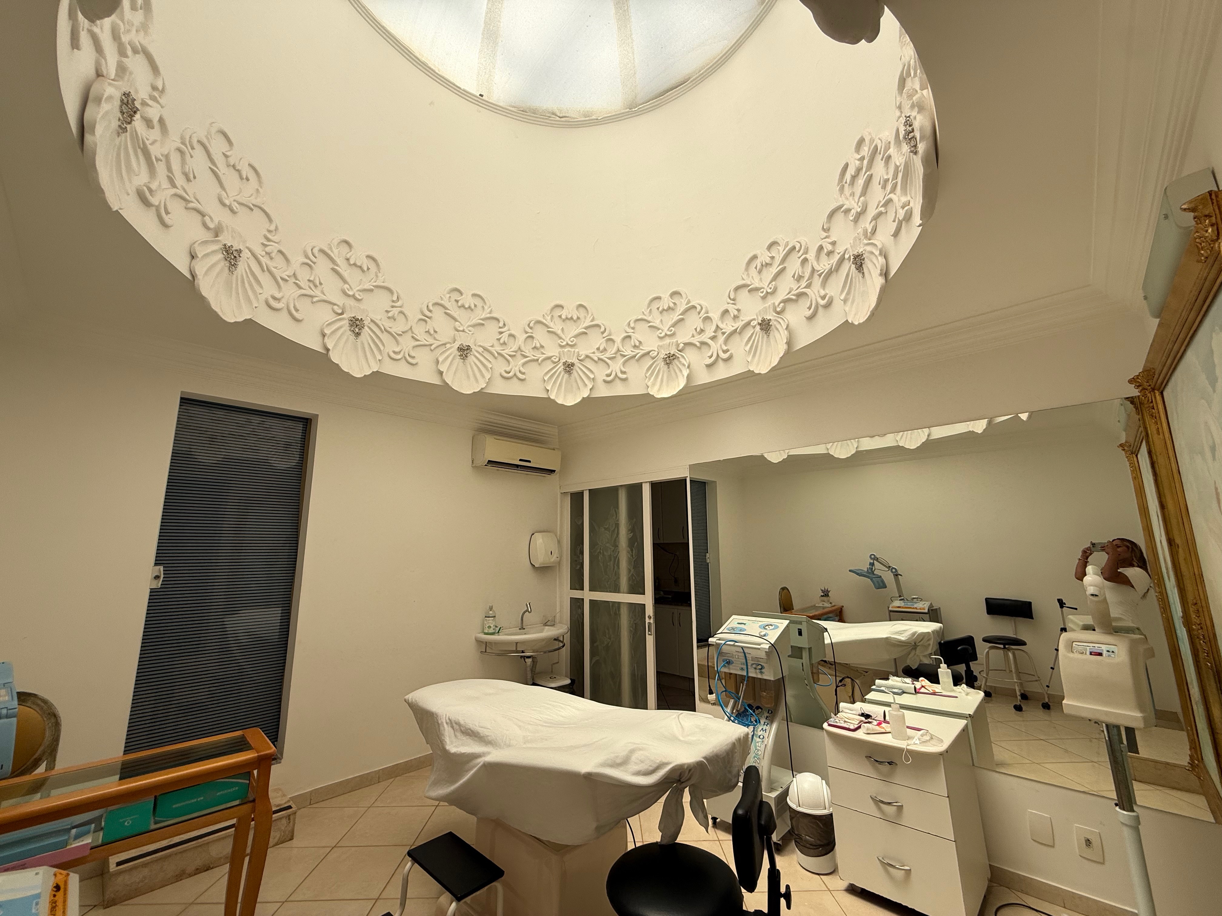 Clinica mobiliada em funcionamento para locação em Londrina