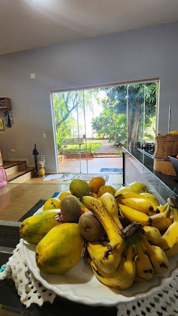 Chácara à Venda, 2500m², Condomínio Golf Ville, casa 120m² úteis, cozinha planejada - Recanto Santa Andréa, Cambé, PR