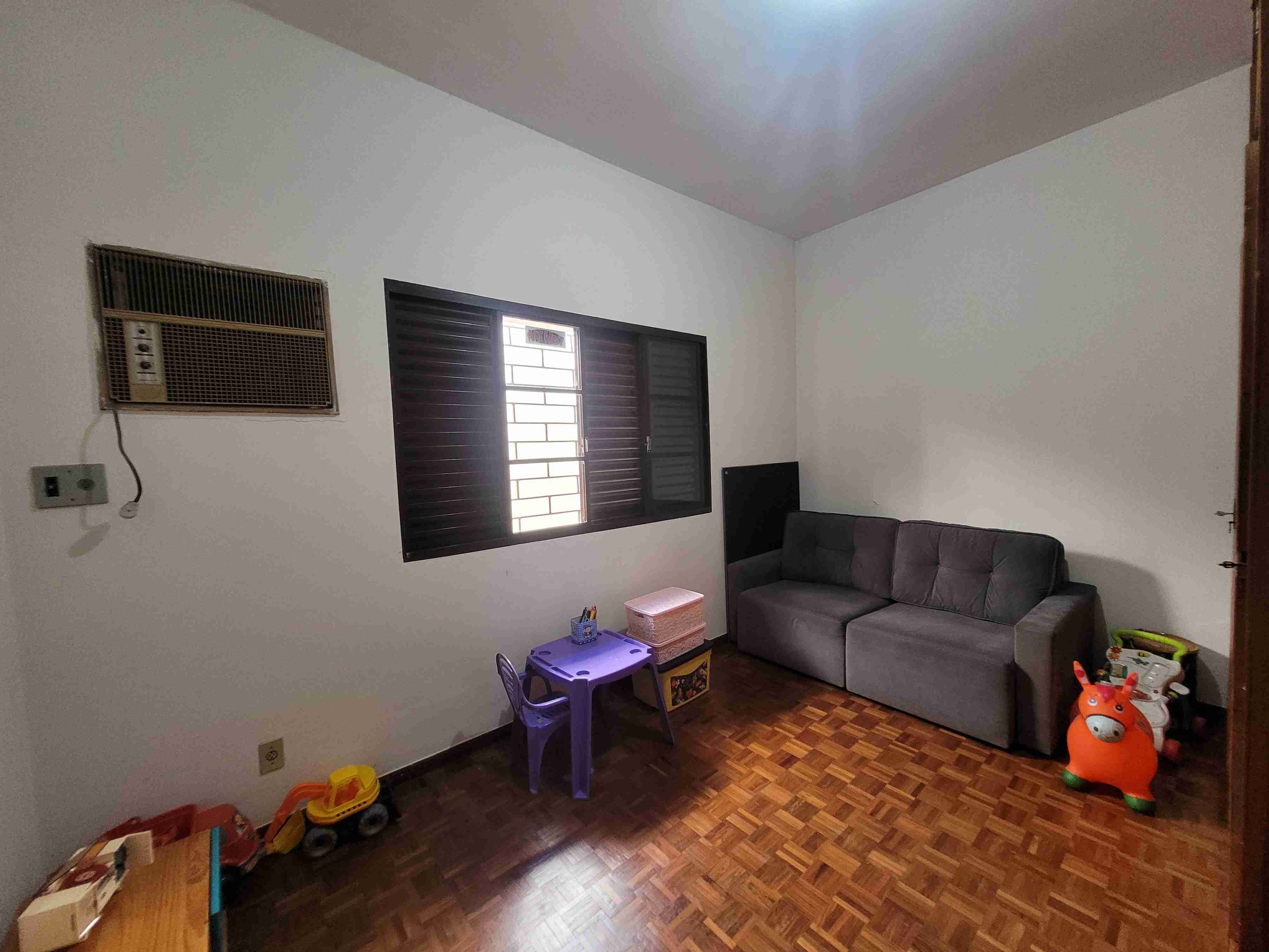 Casa à venda,  3 quartos, jardim Araxá,Londrina, PR