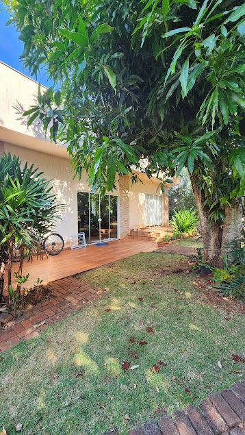 Chácara à Venda, 2500m², Condomínio Golf Ville, casa 120m² úteis, cozinha planejada - Recanto Santa Andréa, Cambé, PR