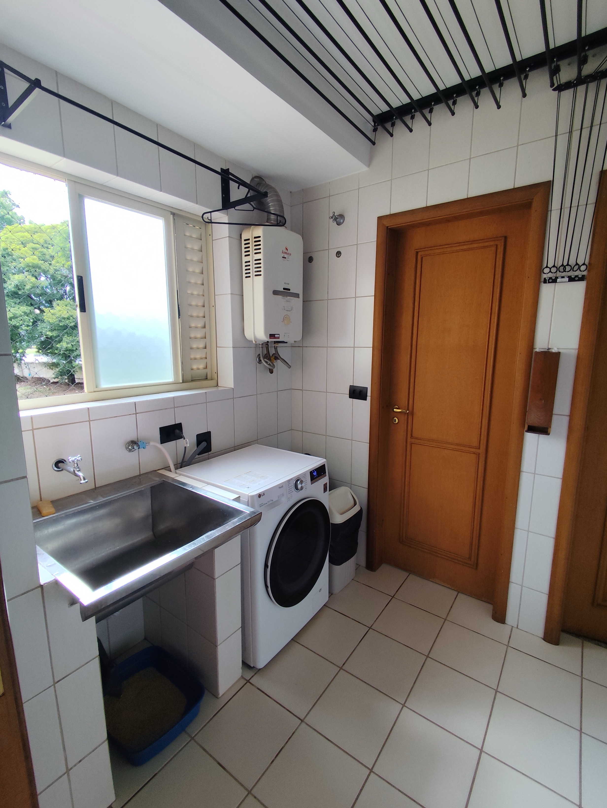 Apartamento à Venda, Edifício Four seasons, 3 suítes, 2 vagas, todo planejado, em frente AREL - Vila Fujita, Londrina, PR