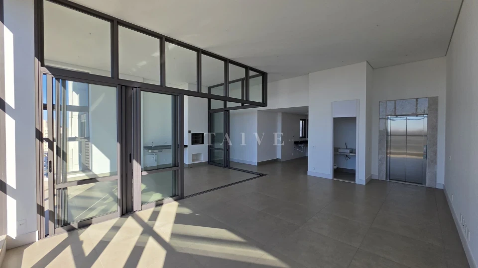 Apartamento À Venda 181m², 3 suítes, 2 vagas, andar alto - Edificio Lumini Gleba Palhano Londrina