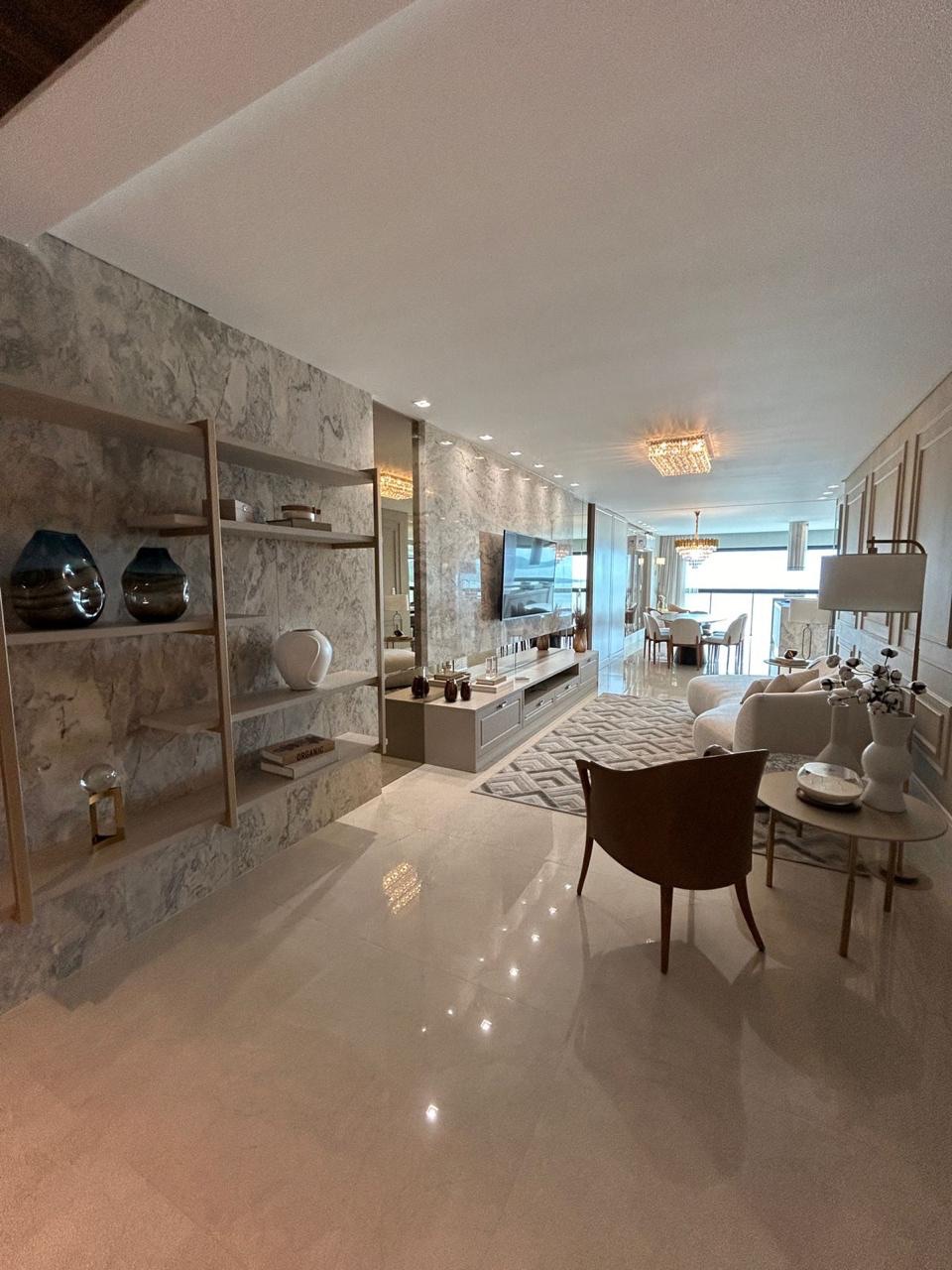 Apartamento  à venda CARTIER FRENTE MAR, Meia praia, 180M² úteis, 4 suítes, 4 vagas,  finamente mobiliado - Meia praia, Itapema, SC
