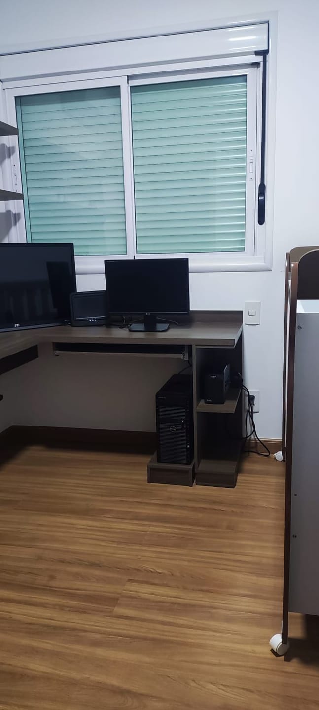 Apartamento à venda, mobiliado na Gleba Fazenda Palhano, Londrina, PR