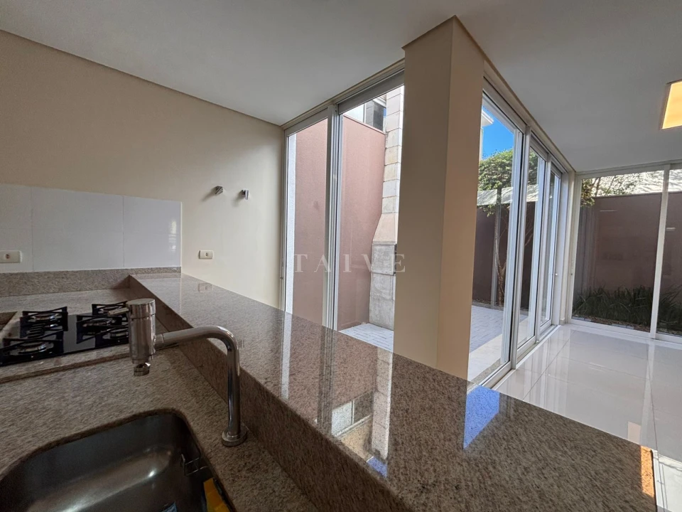 Casa Para Locação No Condomínio  Royal Maison Residence & Resort