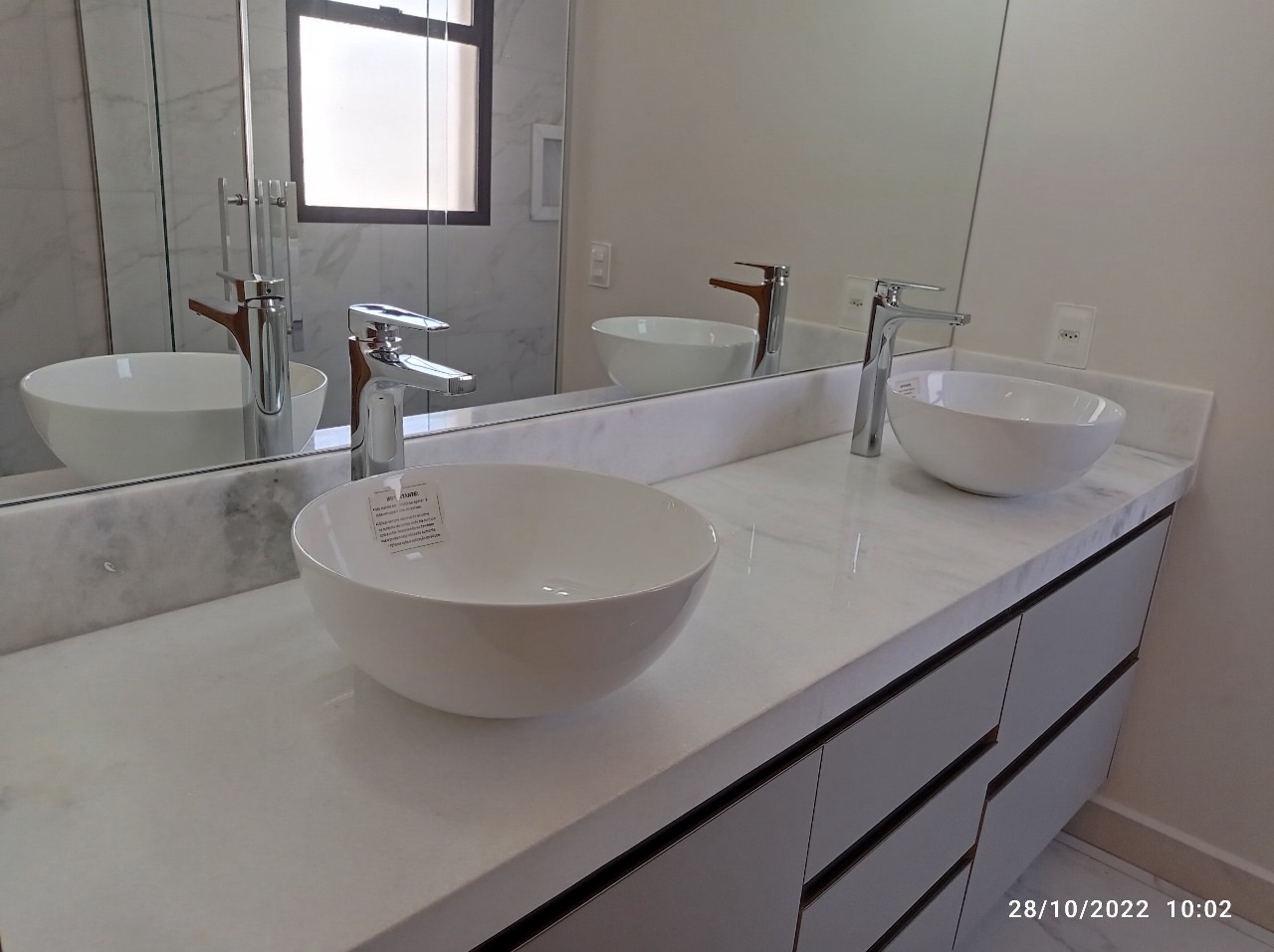 Apartamento  à Venda, Edifício Toulouse, 187m² úteis, 3 quartos sendo 2 suítes, 3 vagas, planejado - Gleba Fazenda Palhano, Londrina, PR