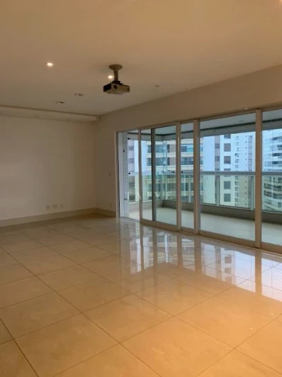 Aluga-se apartamento com 4 quartos, 3 vagas de garagem, no Edifício  Torre Valverde, Gleba Palhano, Londrina