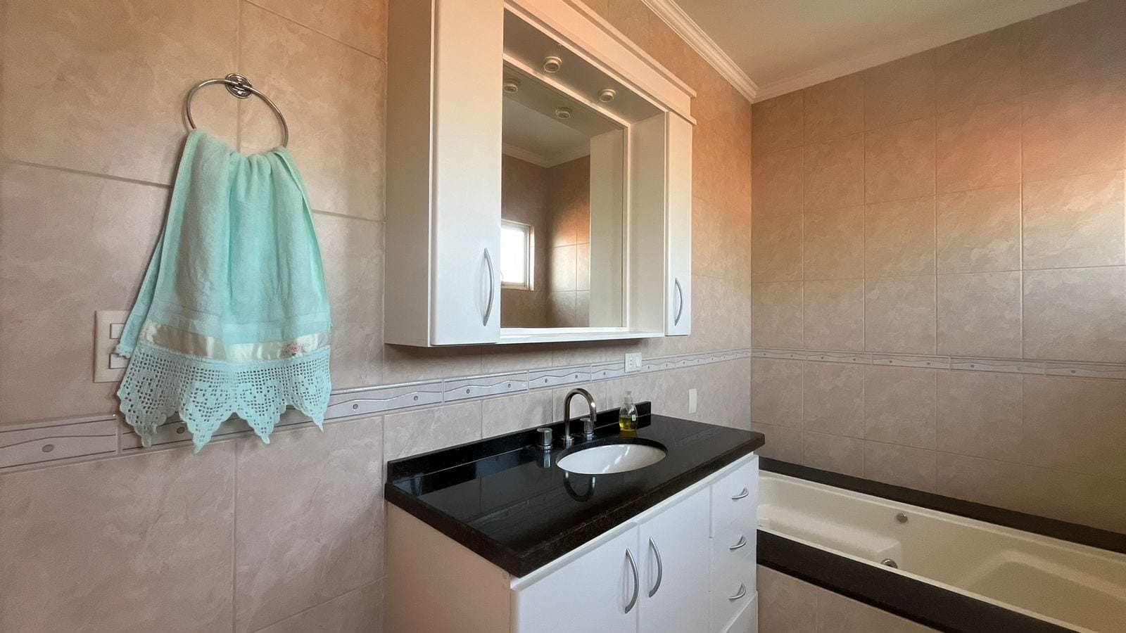 Casa em condomínio à Venda, Recanto do Salto, Londrina, PR