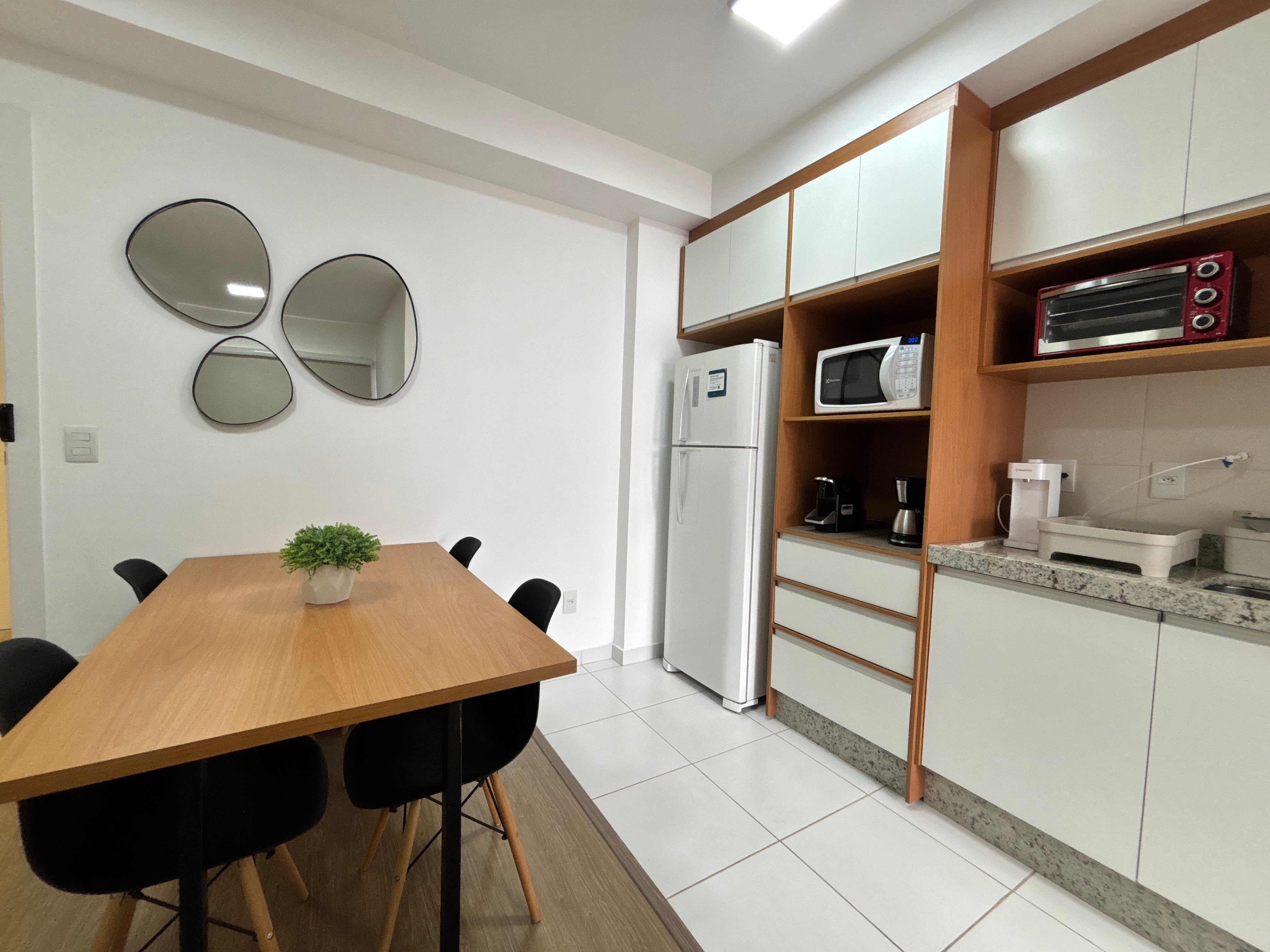 Apartamento para venda e locação, Edifício JH Palhano, 48,48 m² úteis, 1 quarto, mobiliado, andar alto - Gleba Fazenda Palhano, Londrina, PR