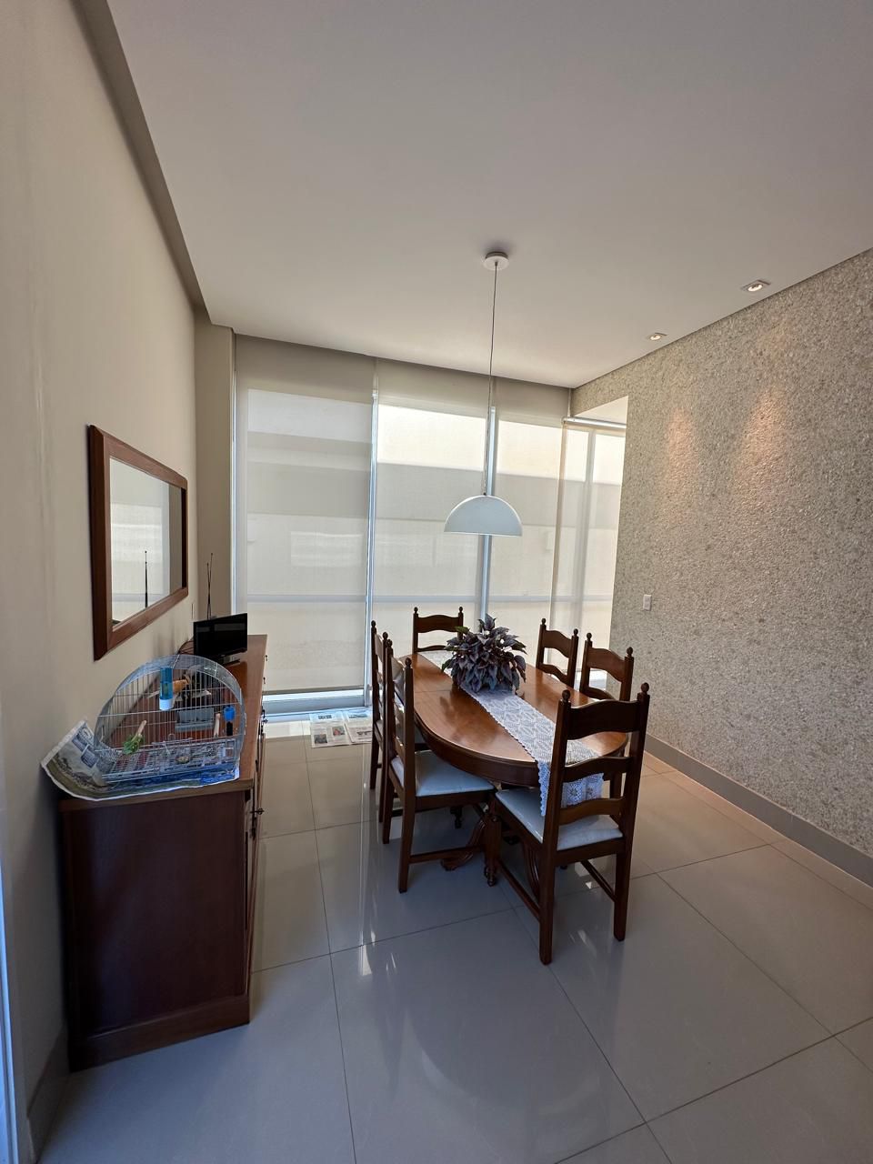 Casa à venda, 3 quartos sendo 1 demi suite, 360 m², Condomínio  Ville Campestre, Londrina, PR