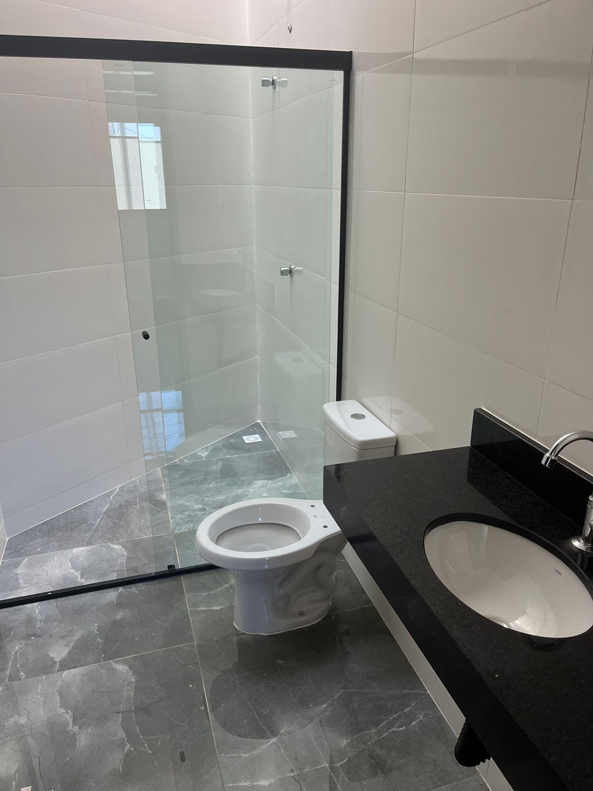 Casa geminada nova 96m² à venda/3 quartos (sendo 1 suíte)/2 vagas -  Colúmbia, Londrina, PR