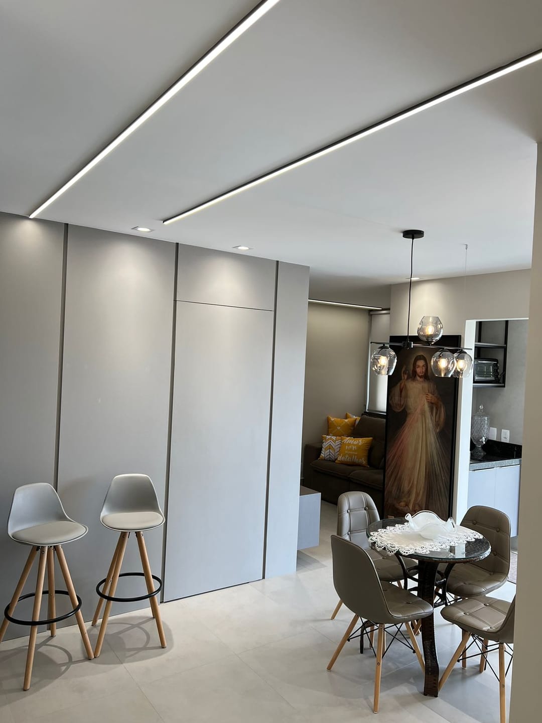 Apartamento à venda, Edifício  Vista Parque Lago, 71m² úteis, 2 quartos (sendo 1 suíte) 2 vagas, andar alto, sol da manhã - Jardim Presidente, Lo