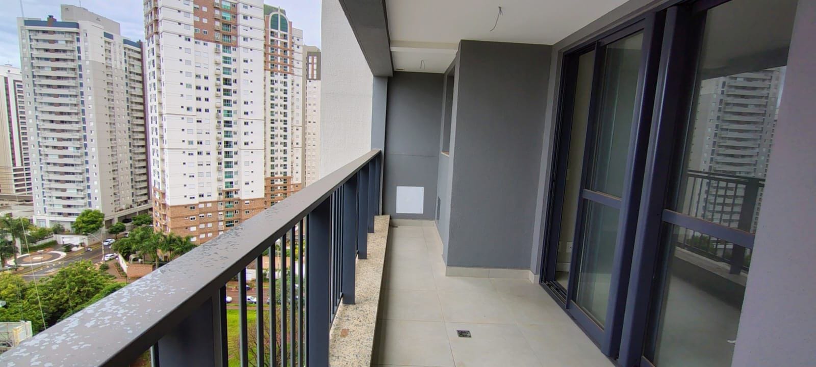Apartamento novo à venda, Edifício Insight Palhano, 87m² úteis, 3 Dormitorios sendo 1 suíte, 1 vaga, andar alto- Gleba Fazenda Palhano, Londrina,