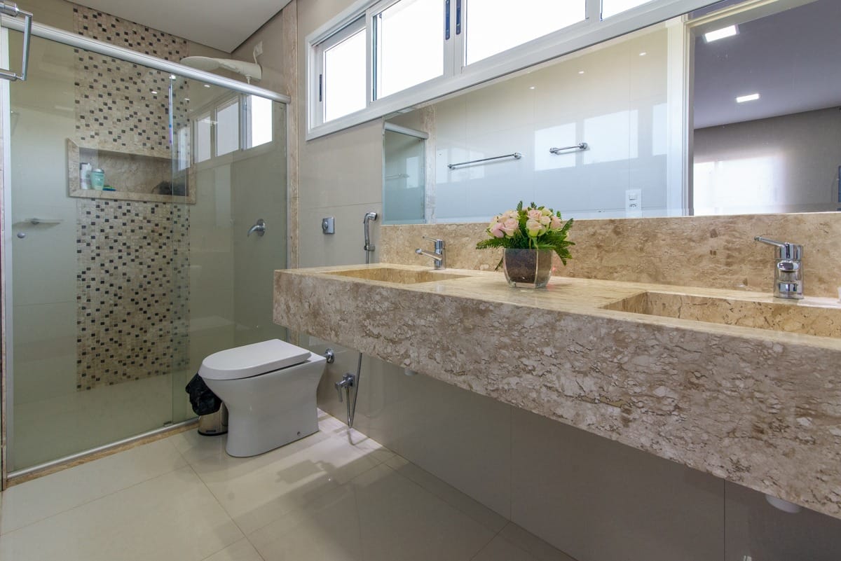 Sobrado  à venda, Condomínio Golden Park, 365 m² úteis, 3 quartos sendo 1 suíte master -  Zona Leste - Londrina/PR