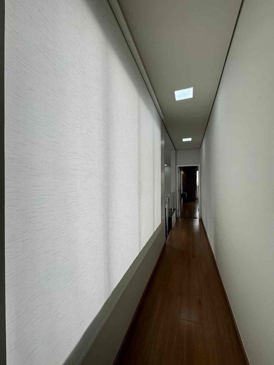 Casa  à venda, Royal Forest, 292m² úteis, 3 suítes, piscina aquecida, 4 vagas - Esperança, Londrina, PR