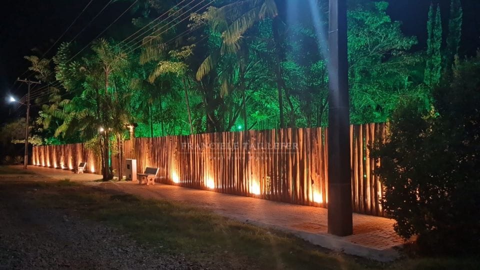 Chácara à venda , 5mil m²- com casa sendo sala, cozinha , 2 suítes, portaria Pioneiros - Condomínio Itaúna - Ibiporã Pr
