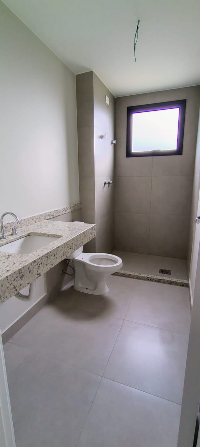 Apartamento novo à venda, Edifício Insight Palhano, 87m² úteis, 3 Dormitorios sendo 1 suíte, 1 vaga, andar alto- Gleba Fazenda Palhano, Londrina,