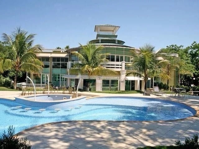 Sobrado à venda nunca habitado, Royal Forest, 280m² úteis, 4 suítes, piscina, pé direito alto -  Esperança, Londrina, PR