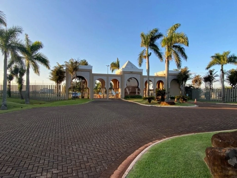 Imagens do imóveis Terreno com 501 m2 no Sun Lake Residence, Londrina.