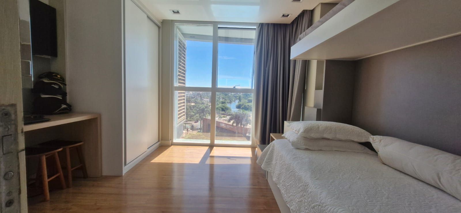Apartamento completamente mobiliado no Palazzo Di Cesare