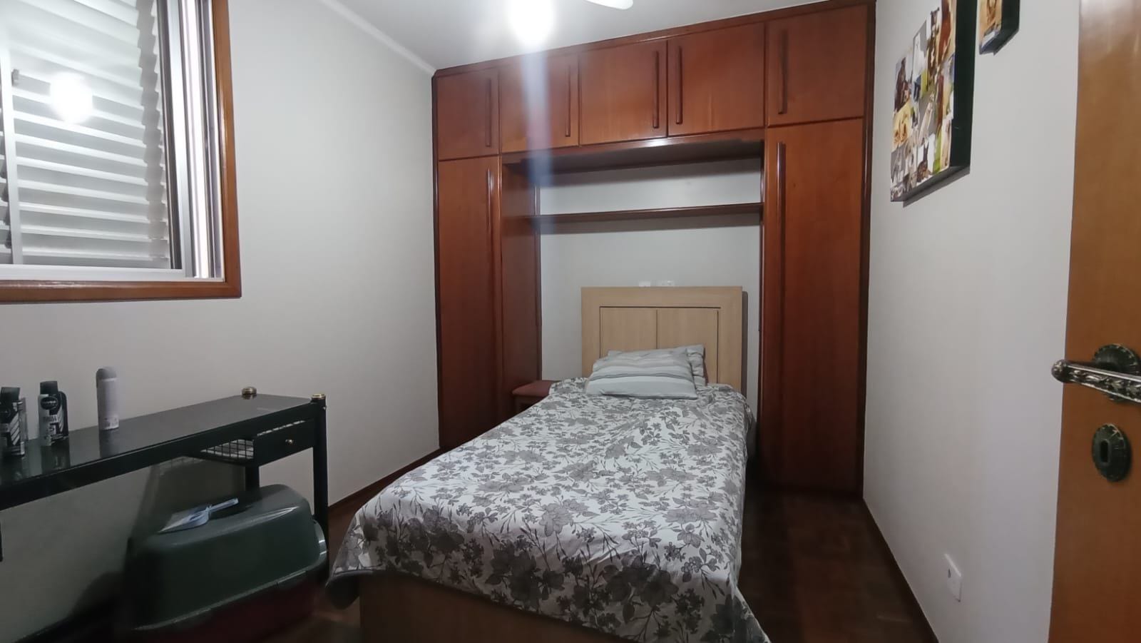 Apartamento à venda, Residencial Monterrey, 71m², 3 dormitórios, 1 banheiros, 1 vagas de garagem, 5º andar, Região Leste, Jardim Antares, Londrin