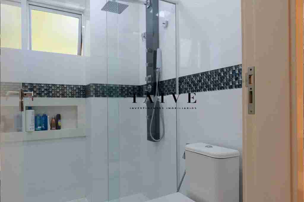 Apartamento  à Venda, Edifício Venezia, 172m² úiteis, 2 suítes, 3 vagas, todo planejado - Centro, Arapongas, PR