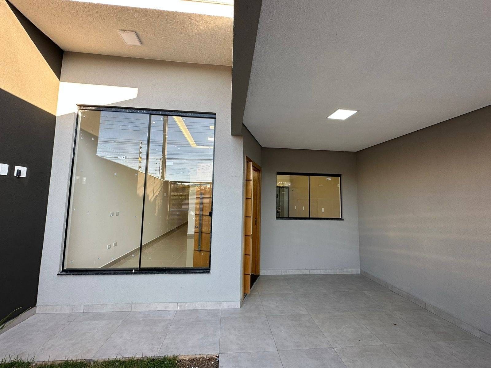Casa à venda, 115m² úteis, 3 quartos  sendo 1 suíte, nunca habitada -  Ouro Verde, Londrina, PR