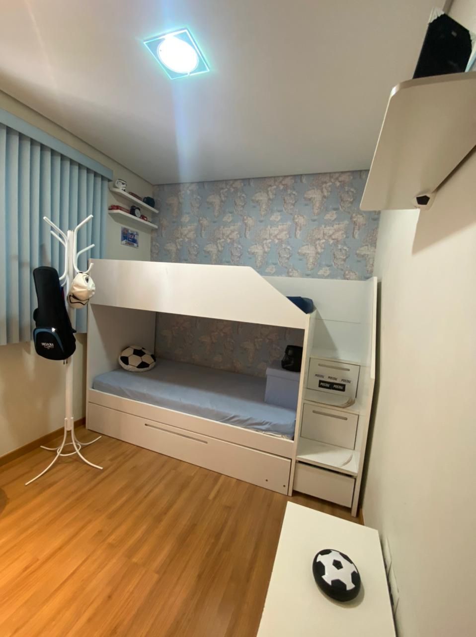 Apartamento à venda, Edifício Terroir Residence, 113m² úteis, 4 quartos sendo 1 suíte, 2 vagas -  Gleba Fazenda Palhano, Londrina, PR